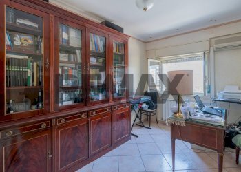 Ufficio - Trilocale Via Parrini
 
3/A2, Palermo - foto 9