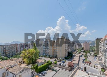 Edificio all\'aperto - Three-room apartment Via Parrini
 
3/A2, Palermo - photo 2