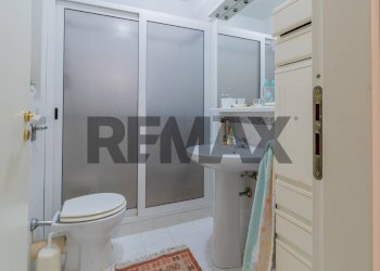 Bagno - Three-room apartment Via Parrini
 
3/A2, Palermo - photo 15