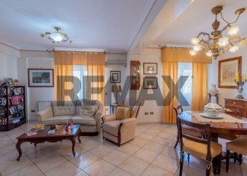 Sala da pranzo - Three-room apartment Via Parrini
 
3/A2, Palermo - photo 27