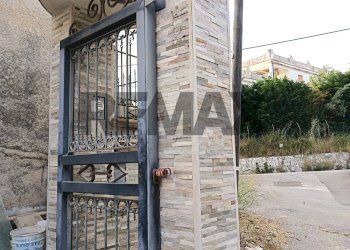 Edificio all\'aperto - Apartment Via Marta
 
2, Montelepre - photo 16