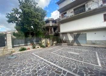 Edificio all\'aperto - Apartment Via Marta
 
2, Montelepre - photo 24