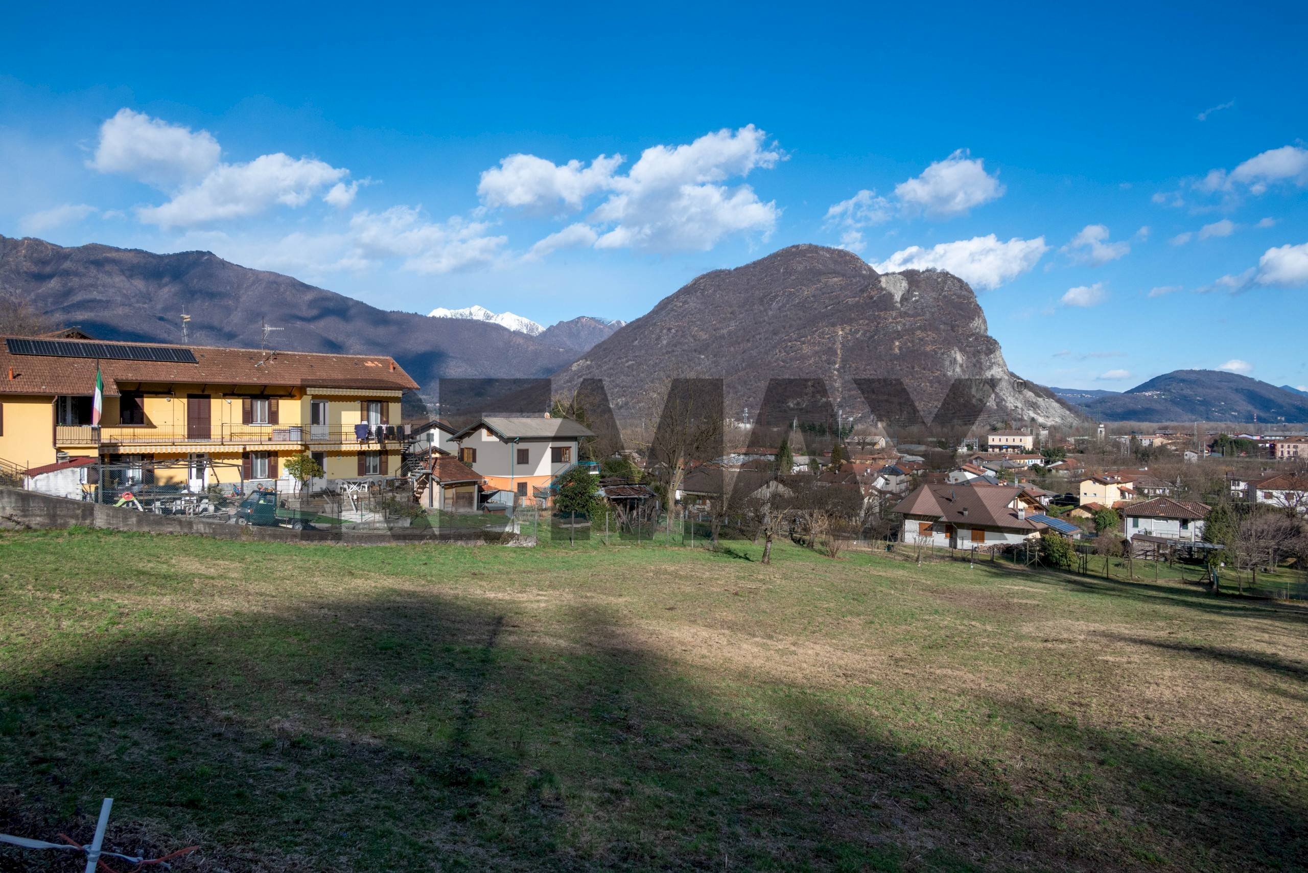 Vista delle montagne - Terreno edificabile Via Martiri
 
140, Gravellona Toce - foto 1