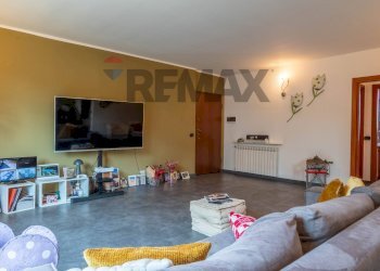 Soggiorno - Casa indipendente via Beati
 
156, Castelletto Sopra Ticino - foto 21