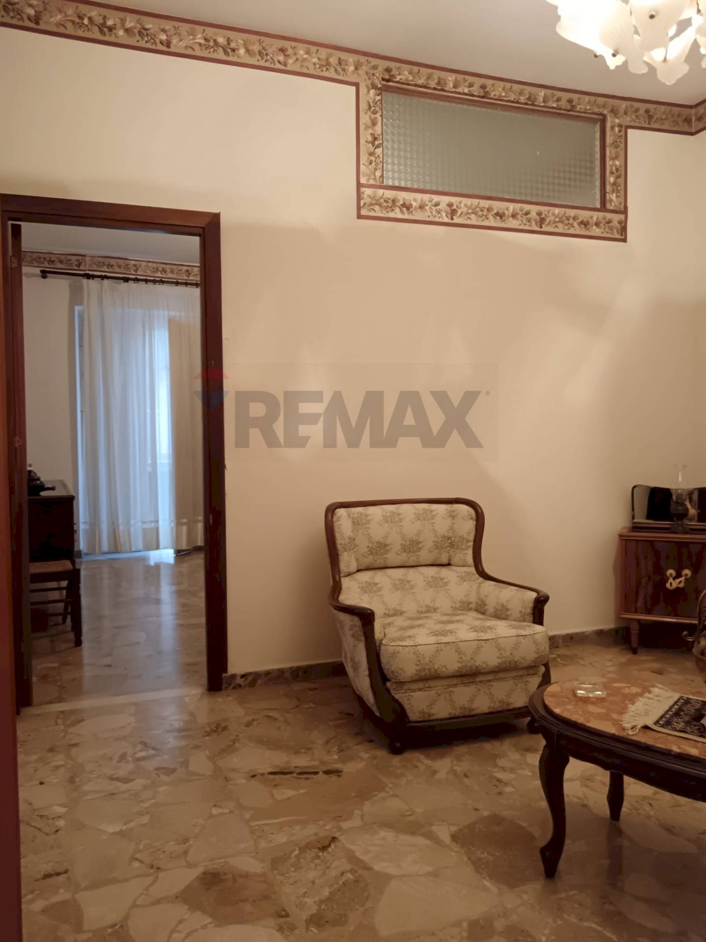 Soggiorno - Casa indipendente Via Cristoforo Colombo
 
22, Favara - foto 1