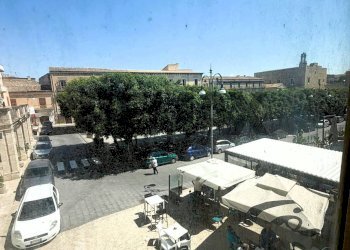 Edificio all\'aperto - Commercial Premises piazza Cavour
27, Favara - photo 15