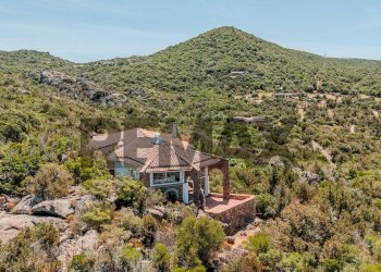 Vista delle montagne - Villa San Pantaleo
 
snc, Olbia - foto 7