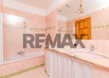 Bagno - Villa San Pantaleo
 
snc, Olbia - foto 26