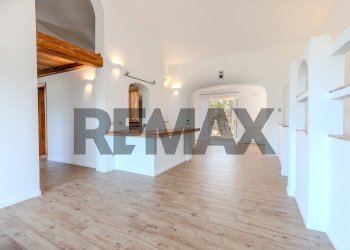 Stanza vuota - Villa San Pantaleo
 
snc, Olbia - foto 37