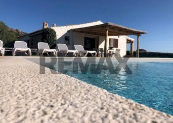 Piscina - Villa La Mendula Arzachena
 
snc, Arzachena - foto 37