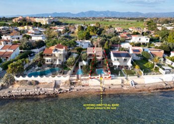 Vista dell\'acqua - Casa semi indipendente Via Eolie
45A, Quartu Sant'Elena - foto 3