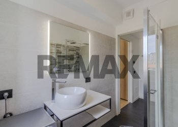 Bagno - Bilocale Via Bernabo' Visconti
10, Milano - foto 11