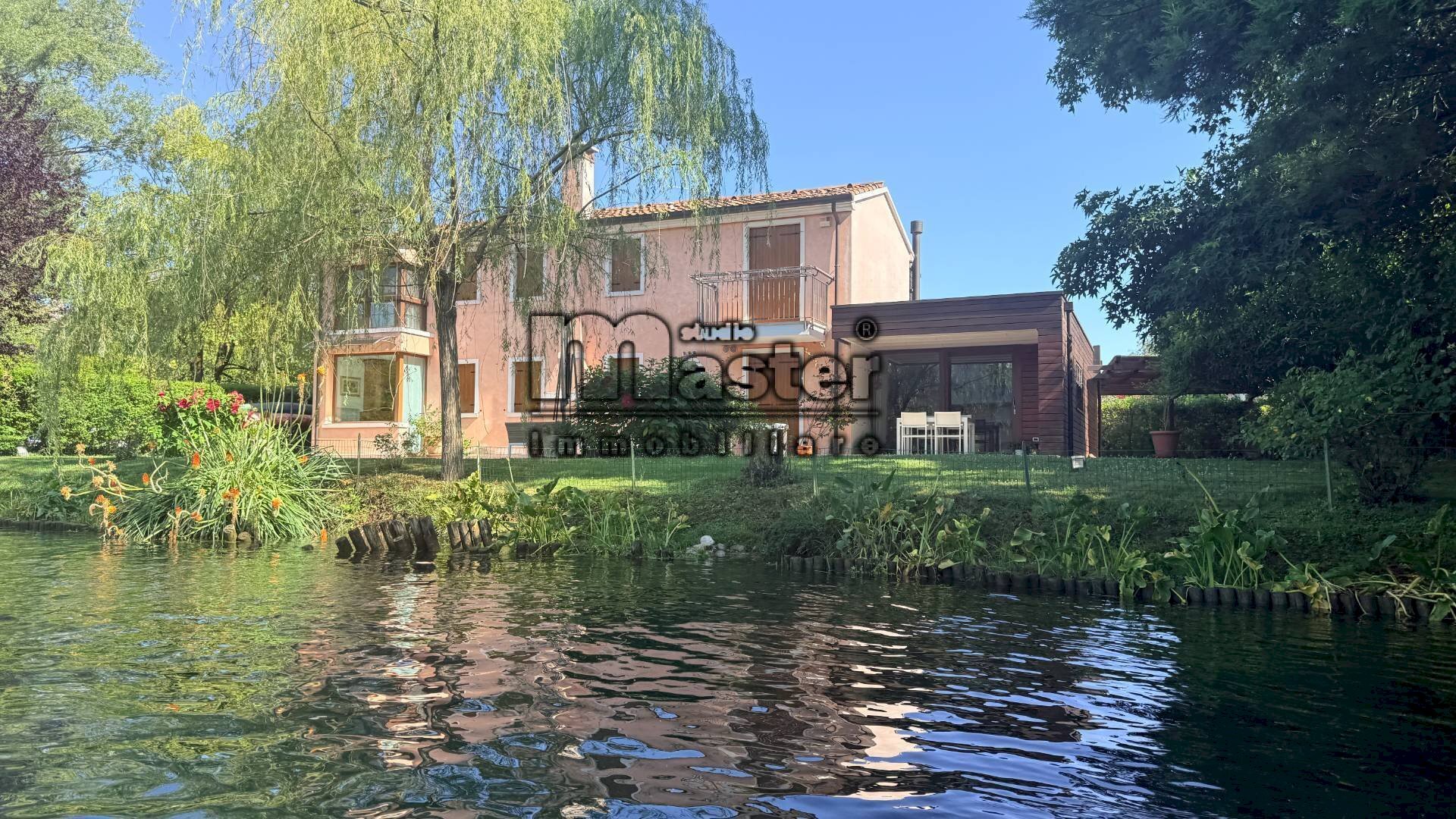 Foto 1 - Villa via benzi 42
 
42, Treviso - photo 1