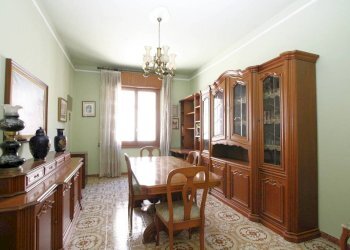 Salone - Casa indipendente via Giacomo Leopardi, Parabita - foto 9