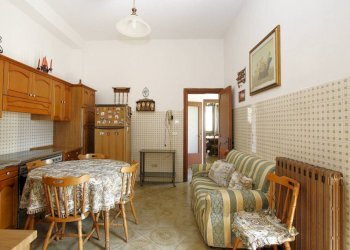 Cucina - Casa indipendente via Giacomo Leopardi, Parabita - foto 22