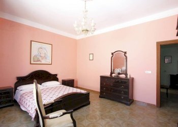 Camera da letto - Casa indipendente via Giacomo Leopardi, Parabita - foto 24