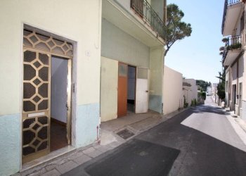 Zona - Casa indipendente via Giacomo Leopardi, Parabita - foto 34