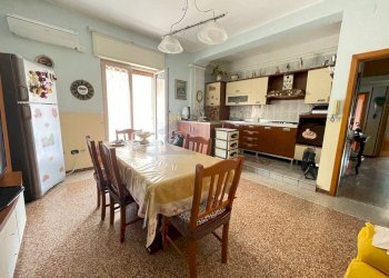 Foto 7 - Four-room apartment via dogana, Torre Annunziata - photo 7