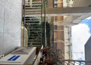Cortile interno - Three-room apartment via Camillo Benso di Cavour, Bogliasco - photo 11