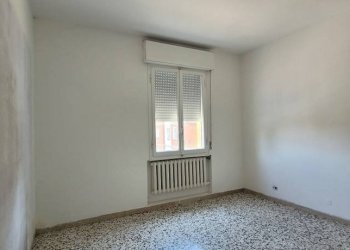 Camera da letto - Four-room apartment via Torquato Tasso, 1, Zola Predosa - photo 9