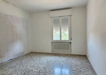 Camera da letto - Four-room apartment via Torquato Tasso, 1, Zola Predosa - photo 10