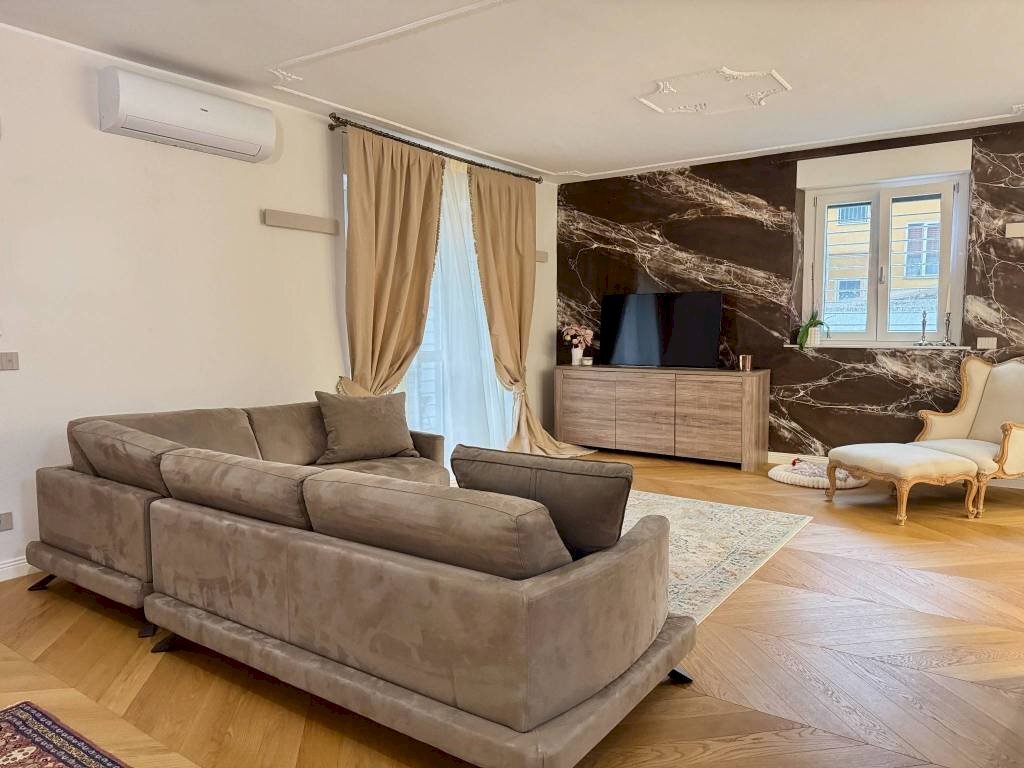 Salone - Villa Orbassano - photo 2