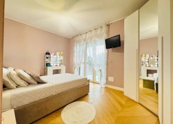 Camera da letto - Villa Orbassano - foto 24