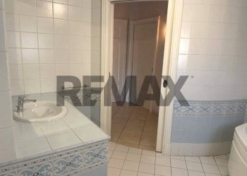 Bagno - Appartamento VIA GRAN BRETAGNA
8, Trani - foto 40