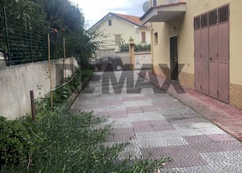 Edificio all\'aperto - Appartamento Via Dei Patrioti Nicastresi 1848
 
7, Lamezia Terme - foto 6