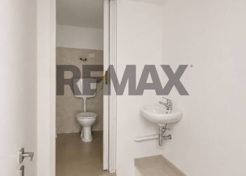 Bagno - Shop Corso Mazzini
20, Cosenza - photo 8