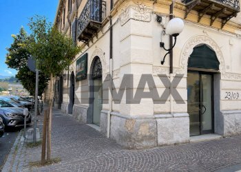 Edificio all\'aperto - Shop Corso Mazzini
20, Cosenza - photo 9