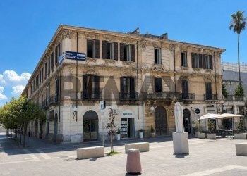 Edificio all\'aperto - Shop Corso Mazzini
20, Cosenza - photo 10
