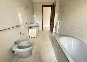 Foto 27 - Apartment Via Assunta
46, Caserta - photo 27