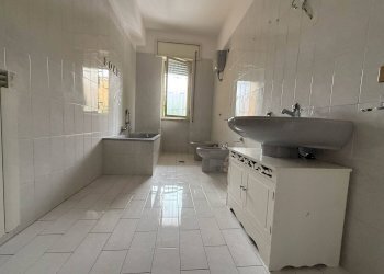 Foto 28 - Apartment Via Assunta
46, Caserta - photo 28