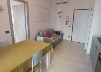 Foto 2 - Appartamento Largo Giordano
 
1, Albenga - foto 2
