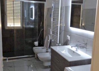 Foto 3 - Appartamento Via della Costituzione
 
09, Albenga - foto 3