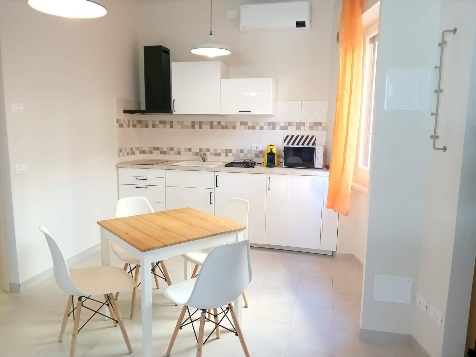 Foto 1 - Bilocale Via Amalfi
 
15, Albenga - foto 1