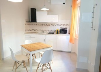 Foto 1 - Bilocale Via Amalfi
 
15, Albenga - foto 1