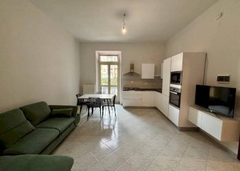 Soggiorno - Three-room apartment via Emanuele Luserna di Rorà, 23, Torino (neighborhood Cenisia) - photo 5