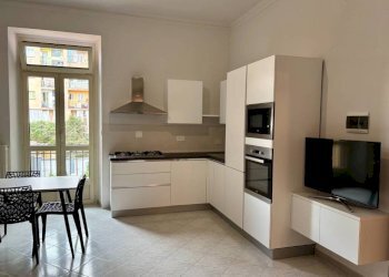 Soggiorno - Three-room apartment via Emanuele Luserna di Rorà, 23, Torino (neighborhood Cenisia) - photo 8