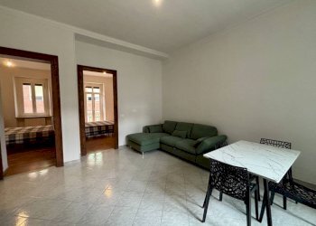 Soggiorno - Three-room apartment via Emanuele Luserna di Rorà, 23, Torino (neighborhood Cenisia) - photo 11