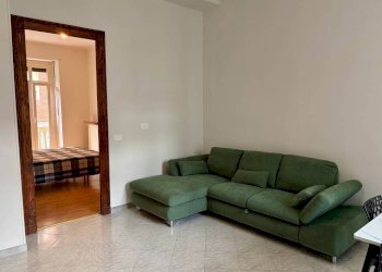 Soggiorno - Three-room apartment via Emanuele Luserna di Rorà, 23, Torino (neighborhood Cenisia) - photo 14