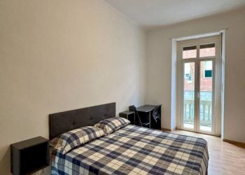 Camera da letto - Three-room apartment via Emanuele Luserna di Rorà, 23, Torino (neighborhood Cenisia) - photo 23