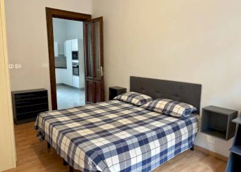 Camera da letto - Three-room apartment via Emanuele Luserna di Rorà, 23, Torino (neighborhood Cenisia) - photo 26