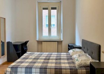Camera da letto - Three-room apartment via Emanuele Luserna di Rorà, 23, Torino (neighborhood Cenisia) - photo 33