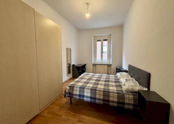 Camera da letto - Three-room apartment via Emanuele Luserna di Rorà, 23, Torino (neighborhood Cenisia) - photo 34