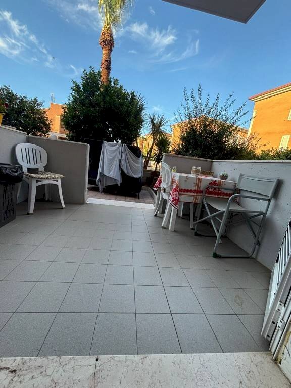 Terrazzo - Three-room apartment via Trento, 30, Campomarino - photo 2