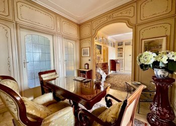 Salone - Appartamento corso Francia, 46, Torino (zona San Donato) - foto 8
