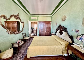 Camera da letto - Appartamento corso Francia, 46, Torino (zona San Donato) - foto 17