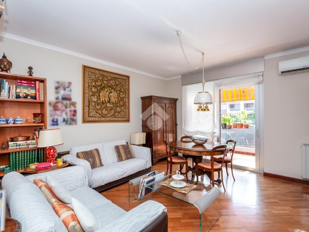 Four-room apartment Strada Torino, Beinasco - photo 1
